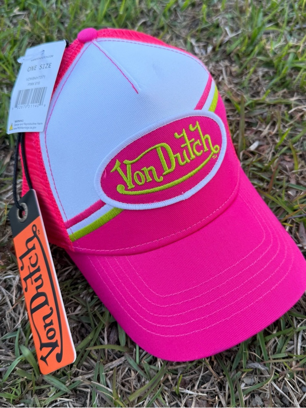 Von Dutch Pink Trucker Hat Neon Logo Cap Y2K Adjustable NWT Cute